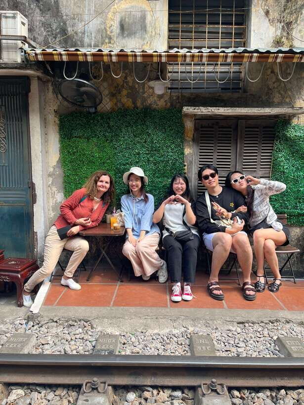 Hanoi: Old Quarter Street Food Tour with 12+ Tastings - Train Street: the 30-minute close-up you plan for