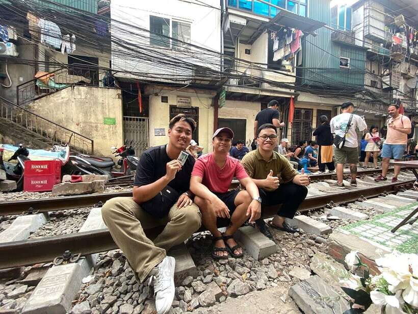 Hanoi: Old Quarter Street Food Tour with 12+ Tastings - Should you book this Hanoi Old Quarter street food tour?
