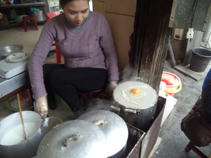 Hanoi: Old Quarter Street Food Walking Tour with 10 Tastings - Key things to know before you go