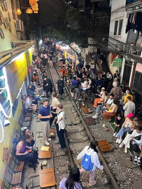 Hanoi: Old Quarter Street Food Walking Tour with Guide - Key moments worth your appetite