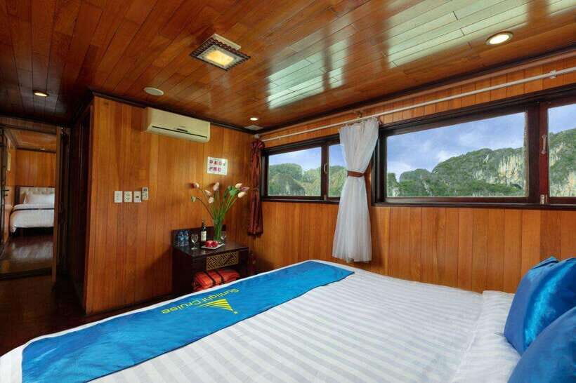 Hanoi: Overnight Ha Long Bay 2-Day 1-Night Cruise - Luon Cave kayaking or bamboo boat on Day 2