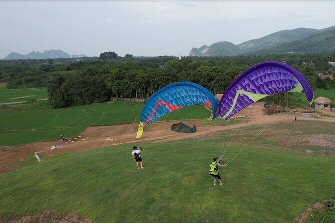 Hanoi Paragliding COMBO: Tandem paraglide + course (full-day) - A tight Hanoi-to-Luong Son day that still feels like an outing