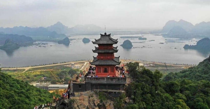 Hanoi: Perfume Pagoda Day Trip with Boat Ride & Lunch - The Yen Stream boat ride: scenic relief with real weather impact