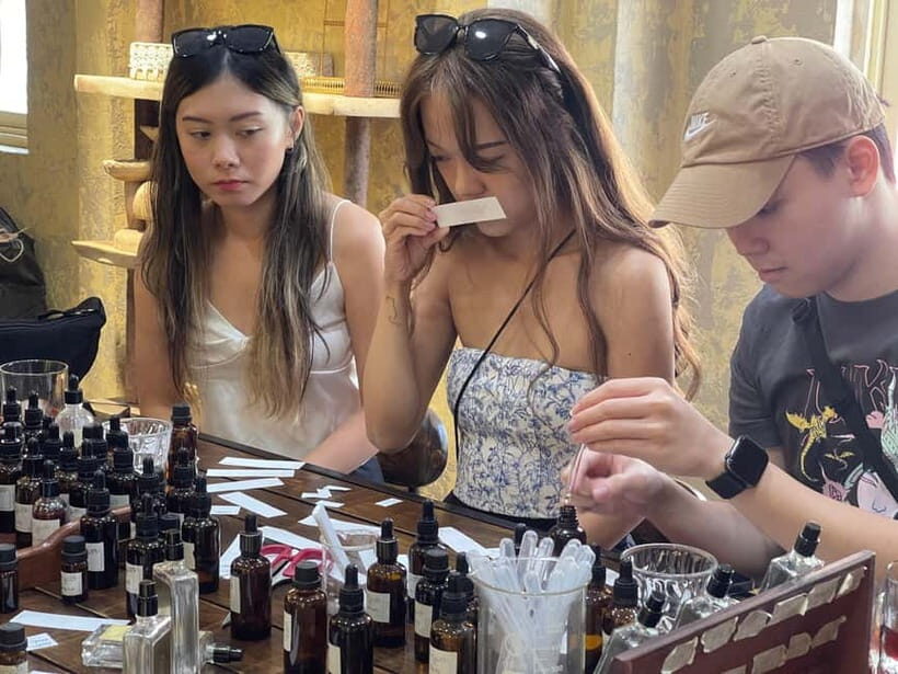 Hanoi Perfume Workshop - Crafting Your Perfect Scent - Your 2-Hour Timeline: From Scent Basics to a Bottle You Made