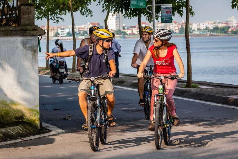 Hanoi: Private Countryside Bike Tour with Hotel Transfer - From Your Hotel to the Bus-Station Area: The Easy Start