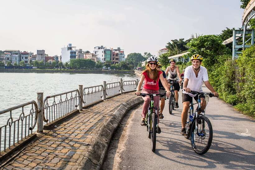 Hanoi: Private Countryside Bike Tour with Hotel Transfer - Passing the Ho Chi Minh Complex on the Return Loop