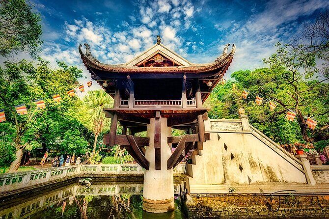 Hanoi: Private Customized City Tour with Hidden Gem, Train Street - Key points that make this Hanoi day tour work