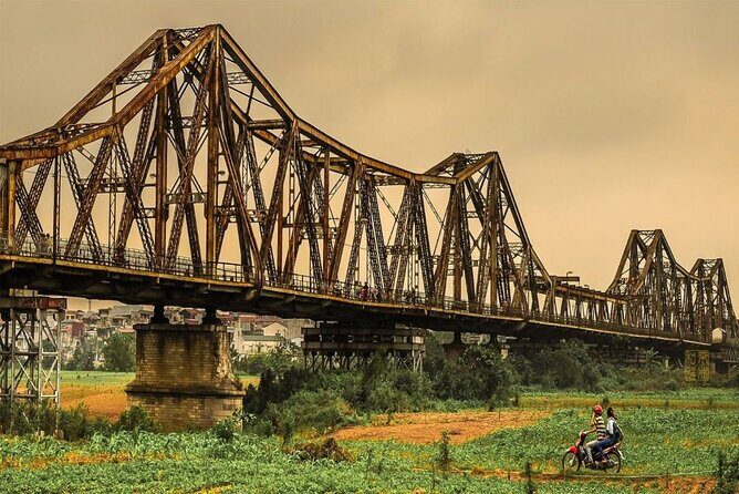 Hanoi Private Day Tour: Hidden Gems, Hoa Lo Prison, Train Street - Price and value: where $89 really goes