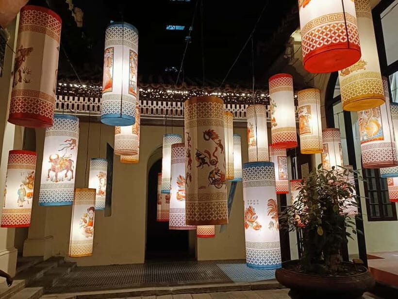 Hanoi: Private Tour with a Local Guide - Walking pace, heat, and the taxi break you’ll be glad you took