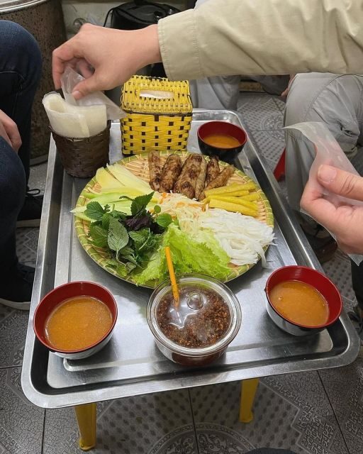 Hanoi: Small-group Street Food and Walking Tour - Drinks, Water, and the Included Beer Factor