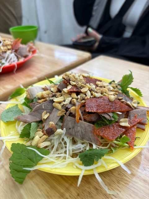 Hanoi: Small-group Street Food and Walking Tour - How to Dress for 2.30–3 Hours of Walking Food Work