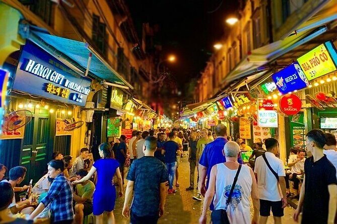 Hanoi Street Eats Evening Small Group Tour - Meet-up point and how the tour flows through your night