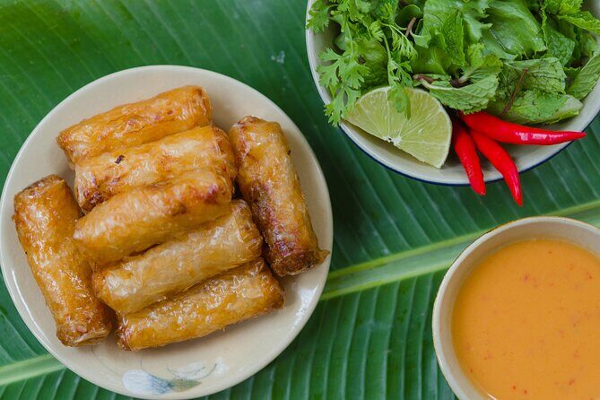 Hanoi Street Eats Evening Small Group Tour - Price and value: what $29 really buys you