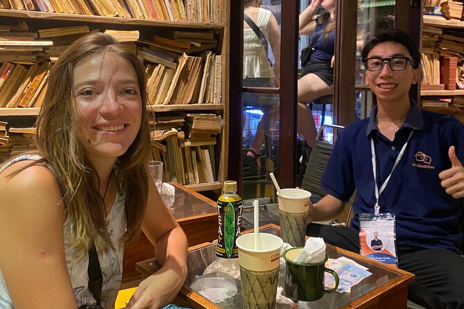 Hanoi Street Food Experience - How the 6:00 pm Old Quarter food walk really works