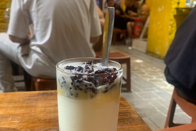 Hanoi Street Food Tour and Hang Out - Hàng Cót: The Signature Hanoi Dish Moment You Might Miss Alone