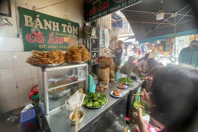 Hanoi Street Food Tour by Motorbike or Walking with Local Guide - What you’re really gaining from having Chris lead the way