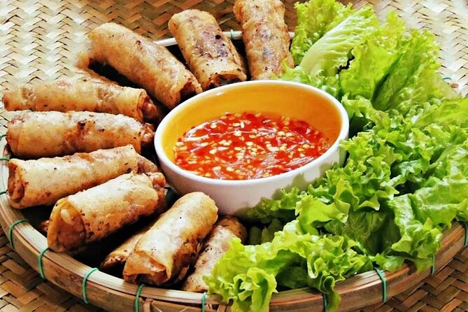 Hanoi Street Food Tour Taste 6 Local Dishes and Drinks - The six-dish lineup: what you actually get to taste