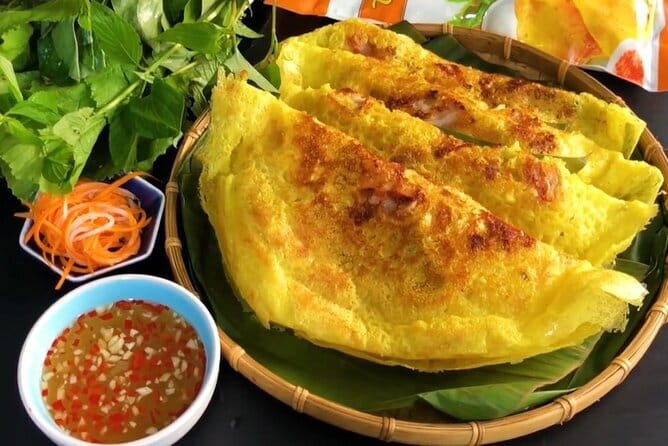Hanoi Street Food Tour with Small Group - The Old Quarter route: what the 3 hours of eating feels like
