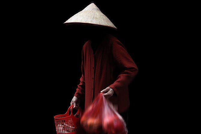 Hanoi Street Photography with a Pro – Phone & Camera - Key highlights at a glance