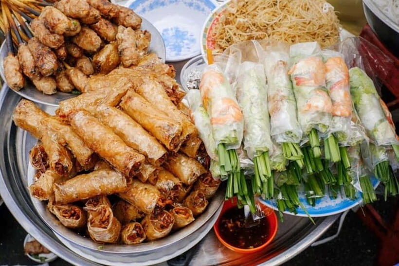 Hanoi Stroll & "Rolling" Street Food Walking Tour - Key things to know before you start