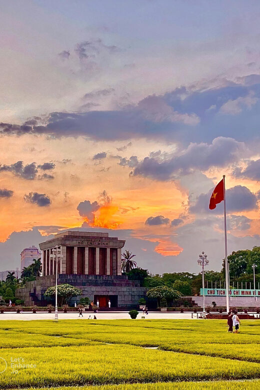Hanoi: Sunset Highlights Tour with Ao Dai Costume - Hoàn Kiếm Pickup to Hanoi Flag Tower: Quick Start, Good Photos