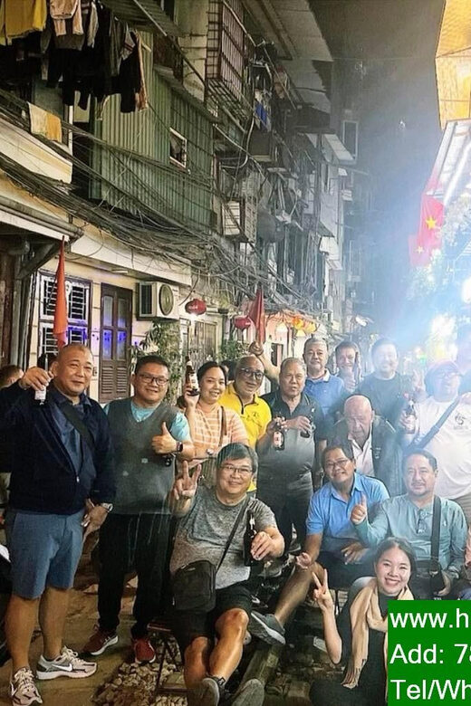 Hanoi Train Street +Best Street Food eating in old quarter - Bánh Cuốn and the Old Quarter Snack Map You Can Actually Follow