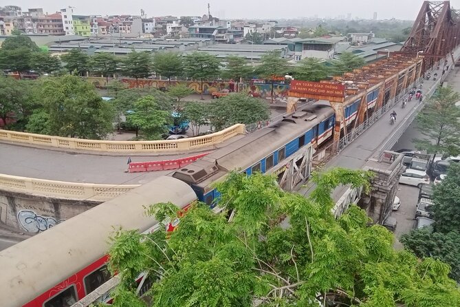 Hanoi Train Street Tour - Key things I’d watch for