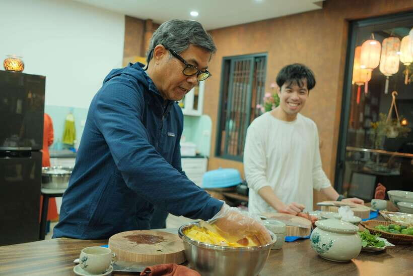 Hanoi Vegan Cooking Class: A Vietnamese Culinary Adventure - The English Home-Chef Format and What Actually Happens in the Kitchen