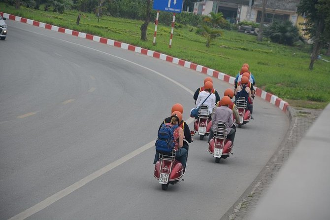 Hanoi Vespa Tours: Hanoi Vintage Vespa Tours Countryside - Lại Đà’s ancient temple, pagoda, and the 200-year-old house with tea