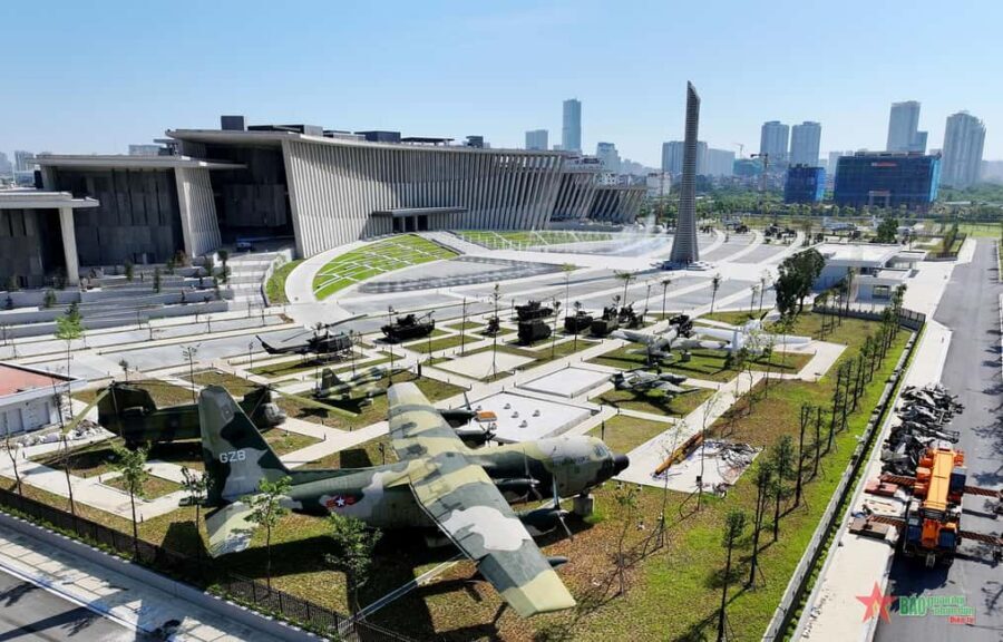 Hanoi: Vietnam Military History Museum and Hanoi Museum Tour - A 5-hour private loop through Hanoi’s two biggest museums