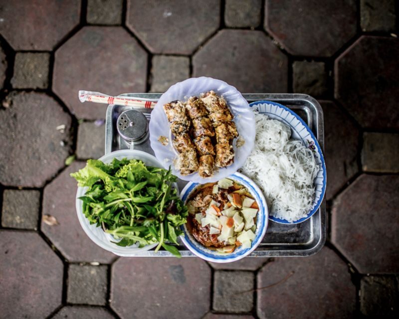 Hanoi’s Culinary: Authentic Cooking Class and Local Market - The Old Quarter market stop: where Hanoi ingredients make sense fast
