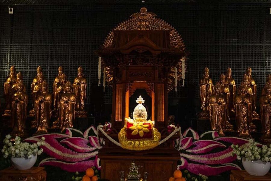 Hanoi’s French Quarter Tour and Train Street - The optional morning loop: Lenin Park, the Mausoleum, One Pillar Pagoda, and more