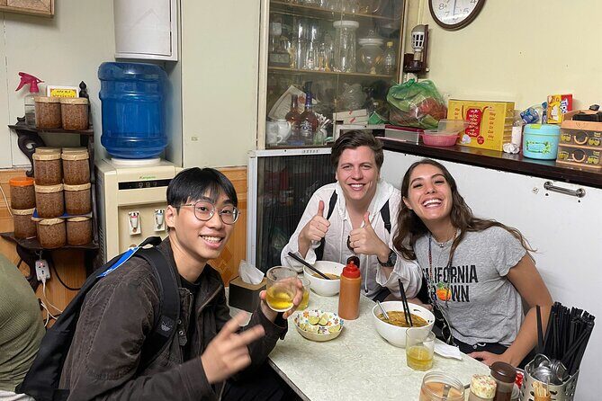 Hanoi's Old Quarter Street Food Experience and Train Street - The street-food route: up to 10 tastings plus egg coffee