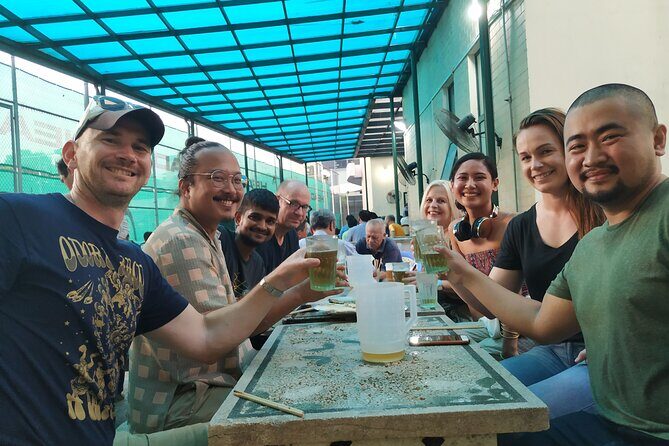 Hanoi's Vibrant Beer Hơi Culture with a Beer Lover - Meeting Thanh Le at 115 P. Quán Thánh and How the Night Flows