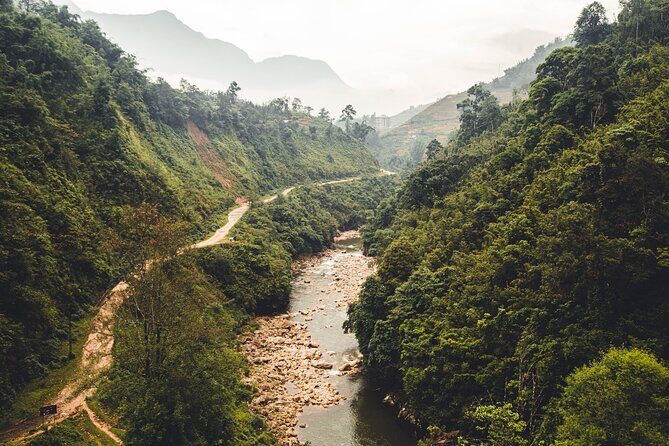 Highland Harmony Trek in Sapa - Lunch in Lao Chai: When You Eat Changes the Day