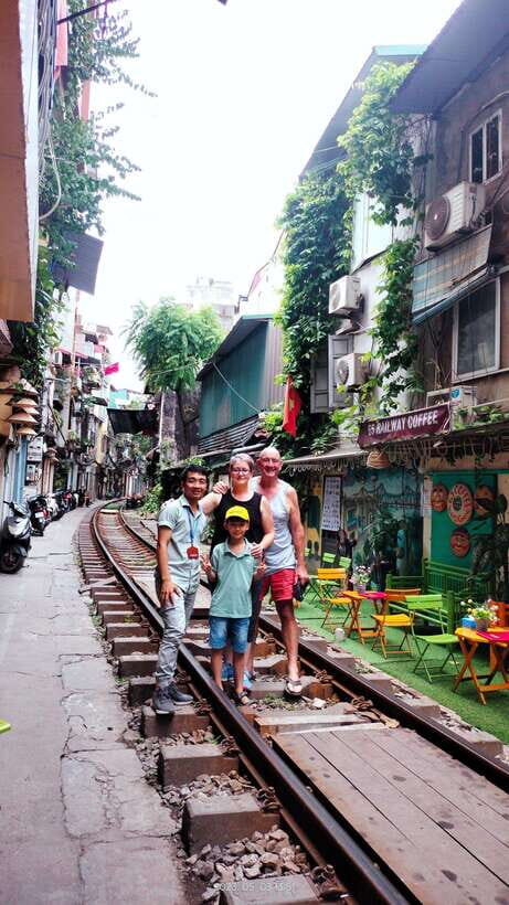 Highlight Hanoi city tour with train street. - West Lake and Tran Quoc Pagoda: a calmer side of Hanoi