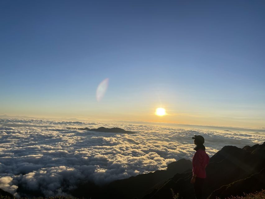 Hiking Fansipan 2D1N - Explore The Majestic Nature - Day 2: 4:00 AM wake-up and the 3,143m summit push