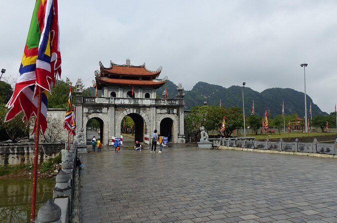 Hoa Lu: History, Culture, and Food Half-Day Tour - 4 hours, pickup offered, private group: how to plan your day