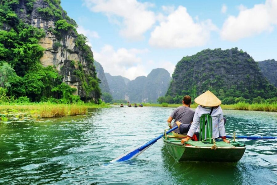 Hoa Lu, Mua Cave and Trang An Small-Group Boat Tour - What to Bring and Wear for Caves and Steps