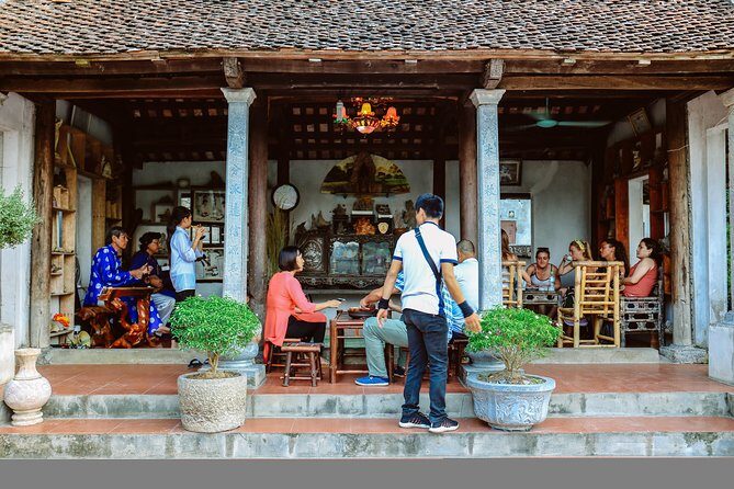 Hoa Lu - Mua Cave - Tam Coc/Trang An - DELUXE Small Group Tour - Trang An Grottoes Boat Ride: Rows Through Caves on UNESCO-Listed Waters