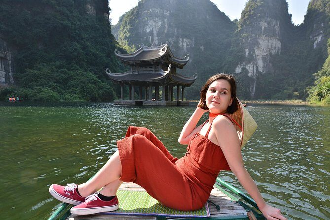 Hoa Lu - Mua Cave - Trang An boat ride Landscape - Price and what $68 buys you in real terms