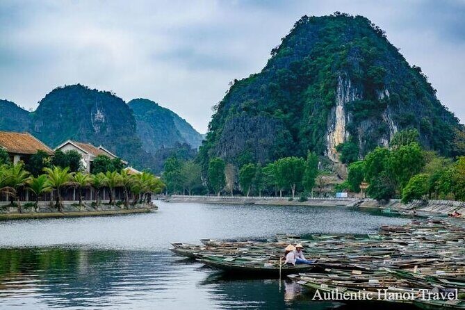 Hoa Lu Tam Coc 1 Day Group Tour (Biking- Boating-Cave Exploring) - Hoa Lư Ancient Capital: temples with feudal power behind them