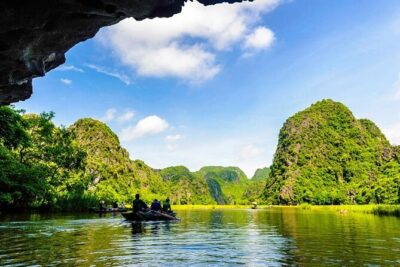 Hoa Lu - Tam Coc boat Trip and Mua Cave - Getting from Hanoi: pickup, bus comfort, and realistic timing