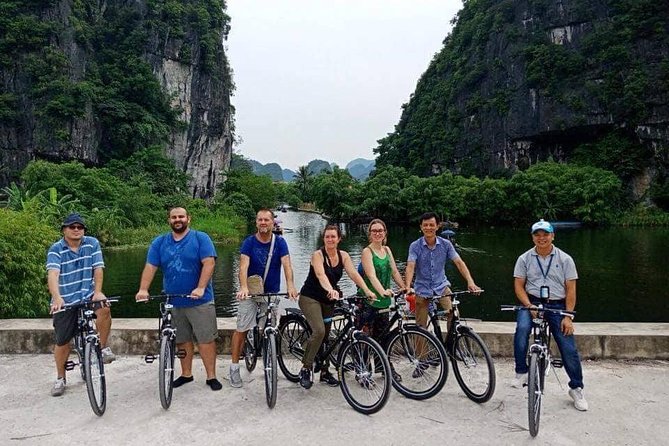 Hoa Lu - Tam Coc boat Trip and Mua Cave - Cycling activity: a nice change of pace, even if it’s not the headline