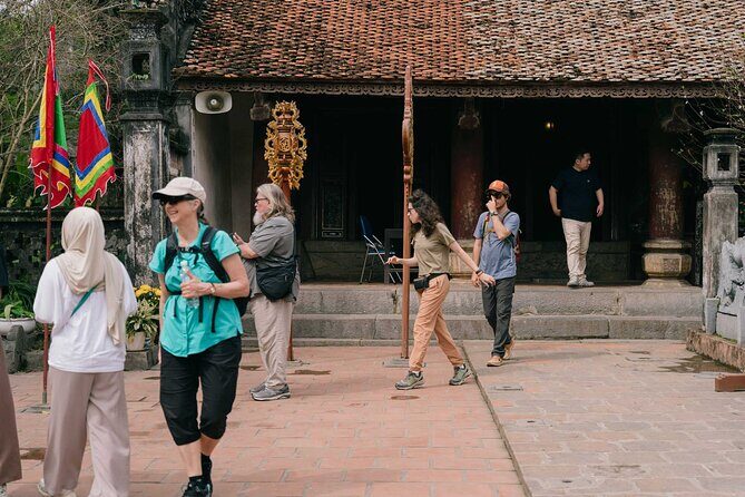Hoa Lu – Tam Coc Full-Day Tour from Hanoi with Limousine Transfer - Bamboo boat ride in Tam Coc: the iconic caves and karst views