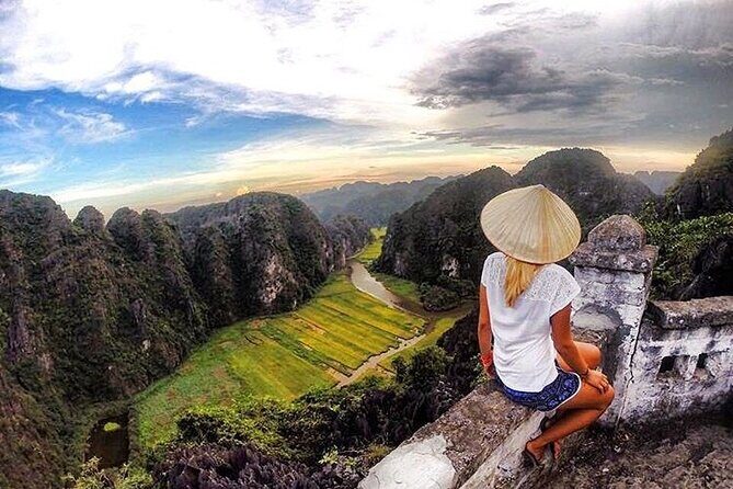 Hoa Lu - Tam Coc - Mua Cave 1 Day with Cycling, Hiking, Lunch - Price and value: is $46 worth it?