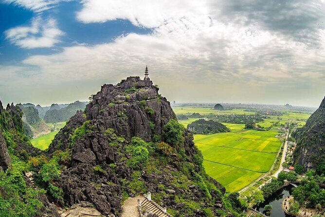 Hoa Lu Trang An and Mua Cave by Limousine from Hanoi - Highlights You’ll Feel in Real Life
