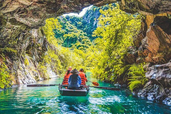 Hoa Lu Trang An and Mua Cave by Limousine from Hanoi - Getting From Hanoi by Luxury Limousine: Comfort That Matters at 7:30 AM