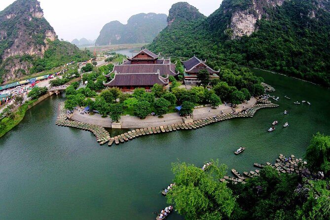 Hoa Lu Trang An and Mua Cave by Limousine from Hanoi - Why Hoa Lư, Tràng An, and Múa Cave Fit Together So Well