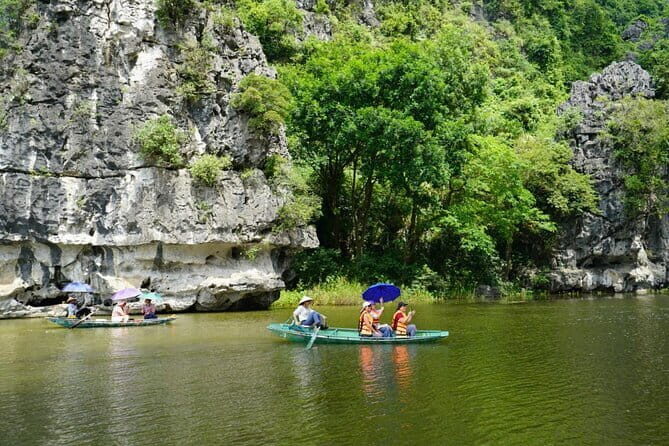 Hoa Lu - trang an - mua cave 1 day buffet luch - Key things to know before you go